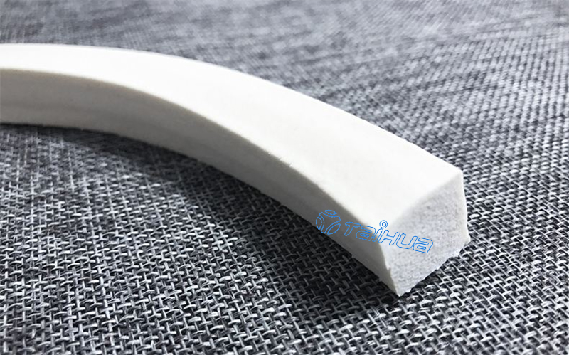 發(fā)泡條是什么？硅膠發(fā)泡條有哪些特點(diǎn)？有多種顏色的嗎？